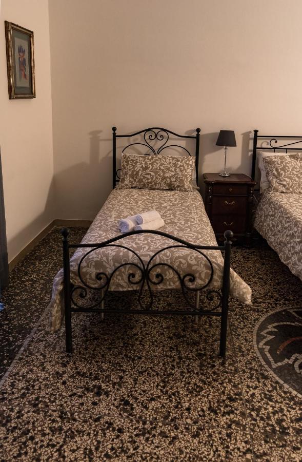 Antica Terrazza Frascati Bed & Breakfast Luaran gambar